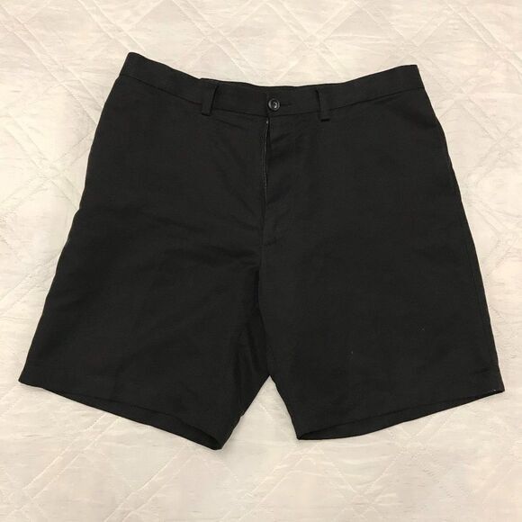 Roundtree‎ & Yorke easy care black shorts size 36 - Picture 1 of 3